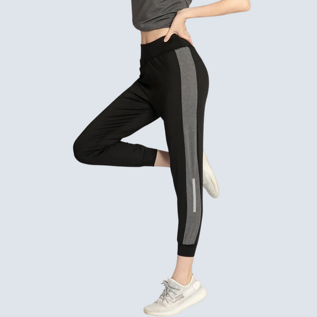 Meera Active Jogger - ALPHALETICS