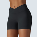 Inara Active Short Pants - ALPHALETICS