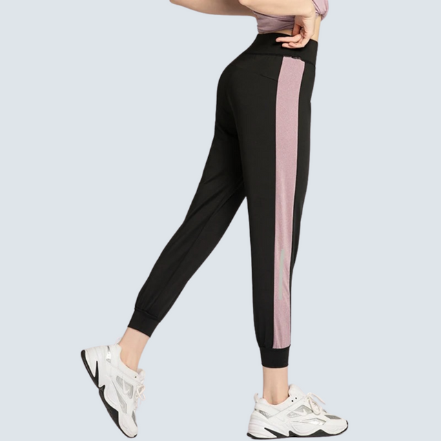 Meera Active Jogger - ALPHALETICS